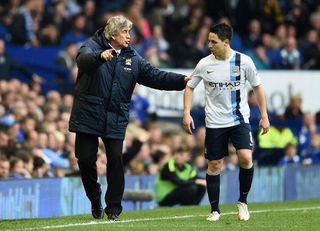 Pellegrini: City Bisa Belajar dari Liverpool