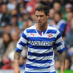 Wayne Bridge Gantung Sepatu