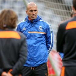 Dikaitkan dengan Monaco, Zidane Akui Memang Ingin Unjuk Gigi sebagai Pelatih