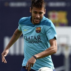 Ronaldo Sebut Neymar Hanya Butuh Adaptasi di Barcelona