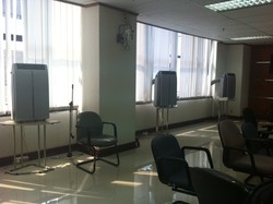 3 AC Sewaan Untuk Boediono Sudah Terpasang di Pengadilan Tipikor