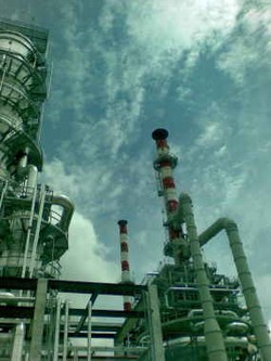 Kilang RI Hanya Hasilkan RON 65-70, Ini Sebabnya