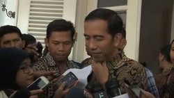 Trik Jokowi Agar Jembatan Penyeberangan Ramai