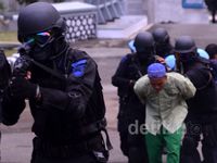 Simulasi Penanggulangan Teroris di Nusakambangan