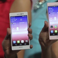 Huawei Ascend P7 Andalkan Kamera Depan 8 MP