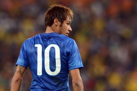 Pele Sebut Neymar Bukan Seorang Pemimpin