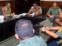 Rano Karno Beri Kuliah Umum 15 Pasis Seskoad TNI AD