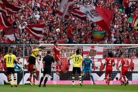 Kans Juara Bayern-Dortmund 50-50