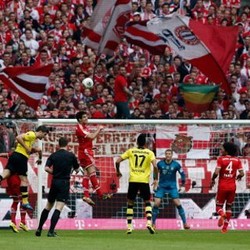 Kans Juara Bayern-Dortmund 50-50