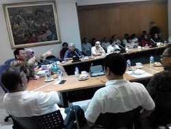 Gebrak Meja Saat Rapat, Ahok: Sebenarnya Saya Enggak Marahin Kadis Kebersihan