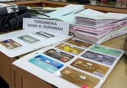 Polisi Selidiki Orang Ketiga yang Kelola Sistem Bank