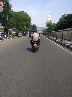 Miris! Polisinya Polisi Tak Taat Lalu Lintas, Lalu Siapa yang Tindak?