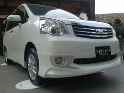 Toyota NAV1 Makin Ganteng, Naik Harga Rp 3 Juta
