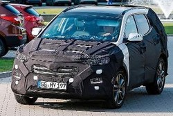 Hyundai Santa Fe Siap Ganti Baju Lagi