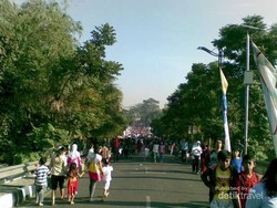 Akhir Pekan Seru di Pasar Kaget Cimahi