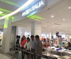 Brand Fashion Asal Italia Buka Toko Pertama se-Asia di Summarecon Mall Bekasi