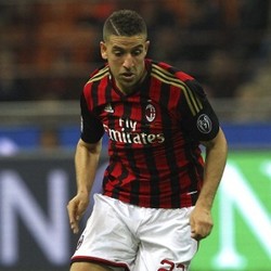 Taarabt Ingin Terus bersama Milan
