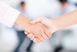 Mudah Sakit atau Tidak, Kenali dari Cara Jabat Tangannya
