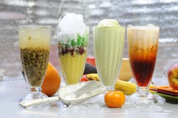 Apa Perlu Pesan Jus Buah dan Es Teh Manis Saat Makan di Restoran?