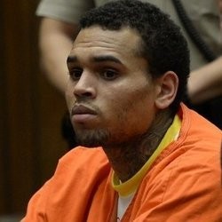 Langgar Masa Percobaan, Hukuman Chris Brown Ditambah 131 Hari