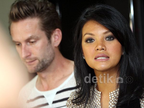 Farah Quinn Buka-bukaan Soal Gugatan Cerainya