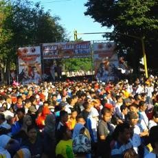 Jalan Sehat Parade Nusantara Diikuti Puluhan Ribu Warga Bondowoso