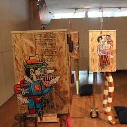 Edan Duit, Doyan Kredit, Uang Jadi Ide Karya Indieguerillas