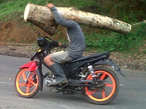 Superman Naik Motor