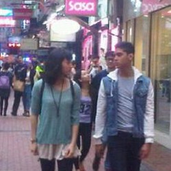 Ini Foto Al Jalan Bareng Tatjana Saphira di Hong Kong
