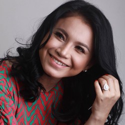 Selain Karaoke, Rossa Kini Juga Fokus Berbisnis Properti