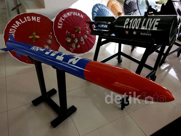 Ini Dia Bom Buatan PT Dahana