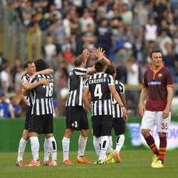 Juventus Pecahkan Rekor Poin di Serie A