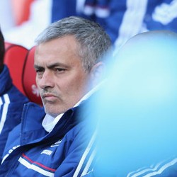 Pertama Kalinya Mourinho Tuntaskan Liga di Luar Dua Besar