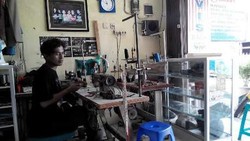 Pernah Berniat Jual Ginjal Demi Ijazah Anak, Begini Kondisi Rumah Sugiyanto