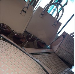 Koleksi Aksesori yang Akan Dirilis Victoria Beckham Hari Ini di Jakarta