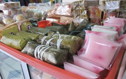 Yuk, Jajan Nagasari dan Lemper di Toko Sabang, Toko Kue Legendaris di PSPT!