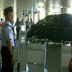 Alphard Nyelonong di Bandara, Angkasa Pura I Cek CCTV