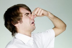 Sperma Berbau Mirip Kaporit, Normalkah?