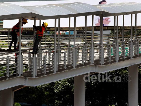 Relokasi Halte TransJ Karet Dikebut