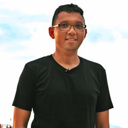 Haji Backpacker Berangkat ke Koh Phangan untuk Full Moon Party