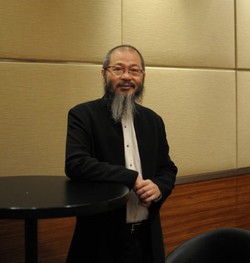 Mengenal Wallace Chan, Maestro Perhiasan Asia yang Karyanya Dicari Kolektor