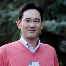 Pria Pemalu Ini akan Menguasai Kerajaan Samsung