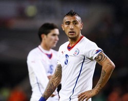 Huntelaar Waspadai Chile