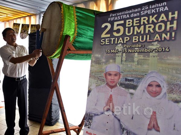 FIF Program Umroh untuk Pelanggan