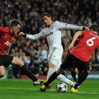 Vidic: MU Bisa Andalkan Jones, Smalling, dan Evans