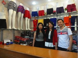 Bermodal Tekun dan Gigih, Afun Sukses Kembangkan Usaha Pakaian Jadi