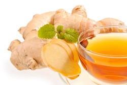 Atasi Mual di Pagi Hari Saat Hamil dengan Minum Jus Jeruk dan Teh jahe