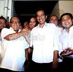 Bertemu Mega, Ical Belum Bahas Capres-Cawapres