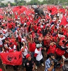 Golkar Berkoalisi dengan PDIP? Tjahjo: Tunggu Saja