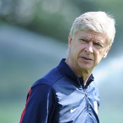 Arsenal Didesak Segera Perbarui Kontrak Wenger